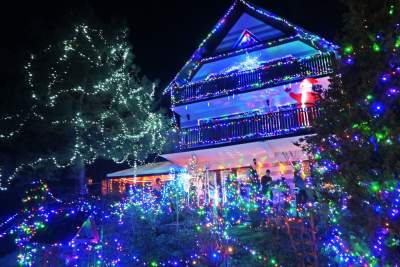 Niecodzienna iluminacja domu koło Krakowa, przykuwa uwagę - zdjęcie 5