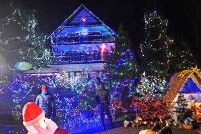 Niecodzienna iluminacja domu koło Krakowa, przykuwa uwagę - zdjęcie 8