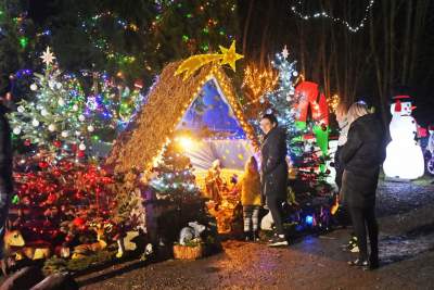 Niecodzienna iluminacja domu koło Krakowa, przykuwa uwagę - zdjęcie 10