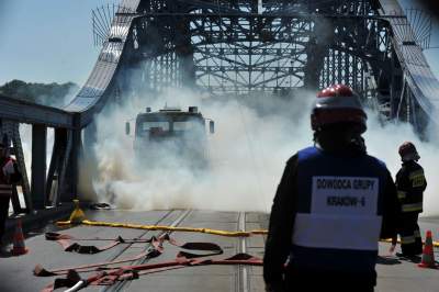 Na tym moście wiele się działo, były sceny radosne, ale i dramatyczne - zdjęcie 10