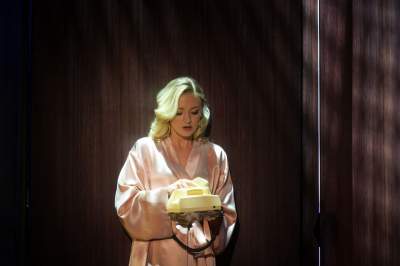 Barbara Kurdej-Szatan na scenie teatru VARIETE, fot. Marek Lasyk - zdjęcie 1