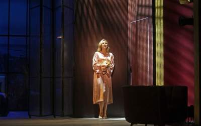 Barbara Kurdej-Szatan na scenie teatru VARIETE, fot. Marek Lasyk - zdjęcie 3