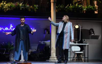 Cyrulik z rozmachem, czyli na scenie będzie się działo... - zdjęcie 14