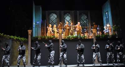 Cyrulik z rozmachem, czyli na scenie będzie się działo... - zdjęcie 1