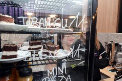 Pierwsza w Krakowie kawiarnia prowadzona przez ludzi z zespołem Downa - zdjęcie 11