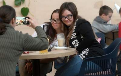 Pierwsza w Krakowie kawiarnia prowadzona przez ludzi z zespołem Downa - zdjęcie 17