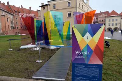 "Wyspia" instalacja na Wawelu inspirowana Wyspiańskim - zdjęcie 1