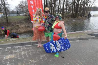 Nieważne, że woda zimna - serca są gorące! WOŚP na Bagrach - zdjęcie 12