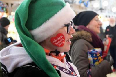 To więcęj niż kwesta, WOŚP 2023 na krakowskim Rynku, fot. Marek Lasyk - zdjęcie 20