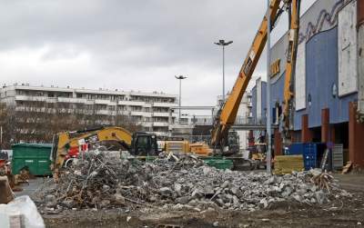 Wyburzanie "świątyni konsumpcji", wszystko ma swój kres... - zdjęcie 15