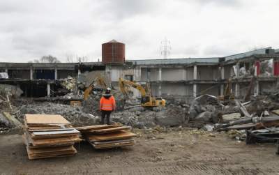 Wyburzanie "świątyni konsumpcji", wszystko ma swój kres... - zdjęcie 6