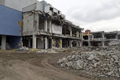 Wyburzanie "świątyni konsumpcji", wszystko ma swój kres... - zdjęcie 12