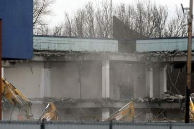 Wyburzanie "świątyni konsumpcji", wszystko ma swój kres... - zdjęcie 19