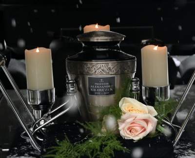 Kraków pożegnał profesora Aleksandra Krawczuka... - zdjęcie 16