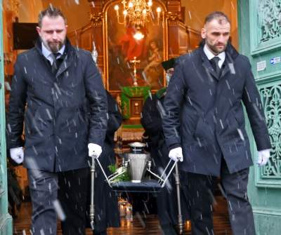 Kraków pożegnał profesora Aleksandra Krawczuka... - zdjęcie 6