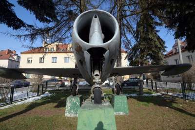 Zapomniany samolot - pomnik na Bielanach, czy zostanie uratowany? - zdjęcie 7