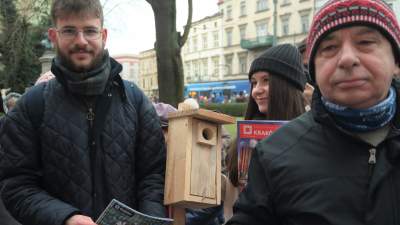 Tłumy pod magistratem. 1000 budek rozeszło się błyskawicznie - zdjęcie 6