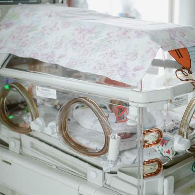 Pięcioraczki w Szpitalu Uniwersyteckim. Maluchy otrzymują już pierwszy pokarm - zdjęcie 4