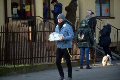 Wiadomo za czym kolejka ta stoi. Jakie są Wasze ulubione? - zdjęcie 11