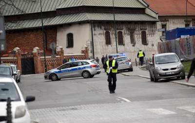 Miejsce tragedii pod Wawelem. Zginął człowiek - zdjęcie 26