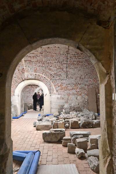 Podziemia Wawelu przed remontem. To tu powstanie wystawa stała - zdjęcie 8