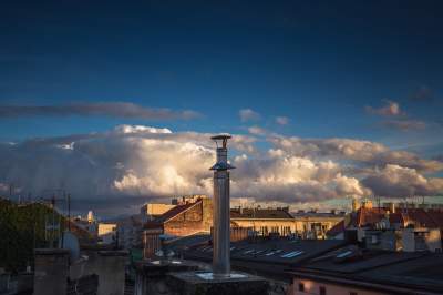 Czekam na wiatr, co rozgoni... Piękne niebo nad Krakowem - zdjęcie 2