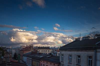 Czekam na wiatr, co rozgoni... Piękne niebo nad Krakowem - zdjęcie 8