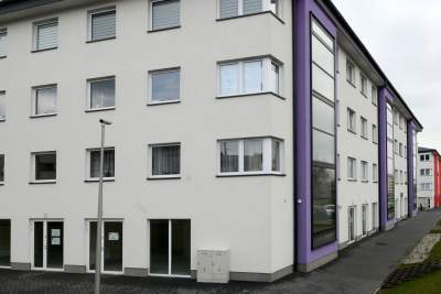 "Mieszkanie plus" po krakowsku, z zewnątrz wygląda nie najgorzej - zdjęcie 23