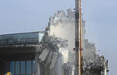 Plaza w gruzach. Tak znika jedna z najstarszych krakowskich galerii handlowych - zdjęcie 33