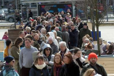 Ostatnie dni wystawy prac Tamary Łempickiej, tłumy w Muzeum - zdjęcie 7