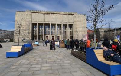 Ostatnie dni wystawy prac Tamary Łempickiej, tłumy w Muzeum - zdjęcie 1