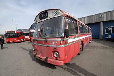 Nowy nabytek krakowskiego MPK. Trzeba będzie trochę nad nim popracować... - zdjęcie 4