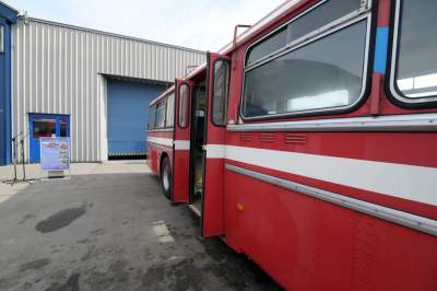 Nowy nabytek krakowskiego MPK. Trzeba będzie trochę nad nim popracować... - zdjęcie 6