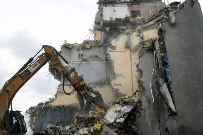 Tyle zostało po Plazie. Ostatni etap rozbiórki - zdjęcie 25