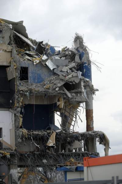 Tyle zostało po Plazie. Ostatni etap rozbiórki - zdjęcie 7