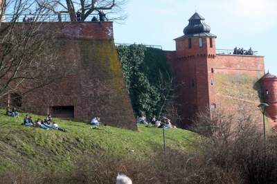 Pierwsze mgnienie wiosny w Krakowie, kto nie poszedł dziś na spacer niech żałuje - zdjęcie 20