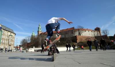 Pierwsze mgnienie wiosny w Krakowie, kto nie poszedł dziś na spacer niech żałuje - zdjęcie 15