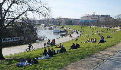 Pierwsze mgnienie wiosny w Krakowie, kto nie poszedł dziś na spacer niech żałuje - zdjęcie 11