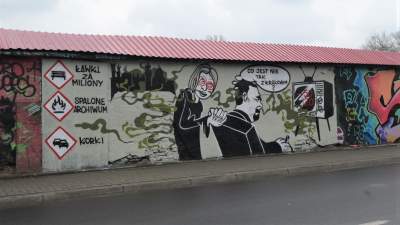 Mural z karykaturą Jacka Majchrowskiego - zdjęcie 6