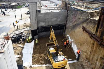 Niemal ekspresowa budowa estakad. Wkrótce pojadą tędy pociągi - zdjęcie 32