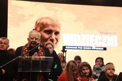 Mapping na Franciszkańskiej i czuwanie pod oknem papieskim - zdjęcie 4