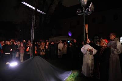 Mapping na Franciszkańskiej i czuwanie pod oknem papieskim - zdjęcie 2