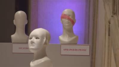 Smutna codzienność u pijarów. Grób Pański 2023 - zdjęcie 7