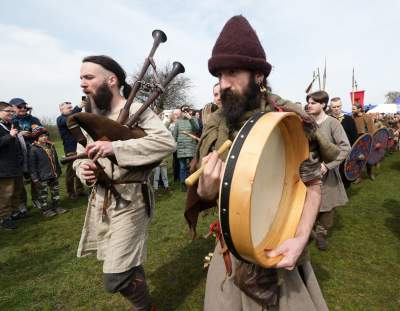 Super zabawa na kopcu Kraka. Rękawka to jeden z ulubionych festynów krakowian - zdjęcie 21