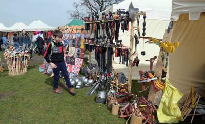 Super zabawa na kopcu Kraka. Rękawka to jeden z ulubionych festynów krakowian - zdjęcie 3