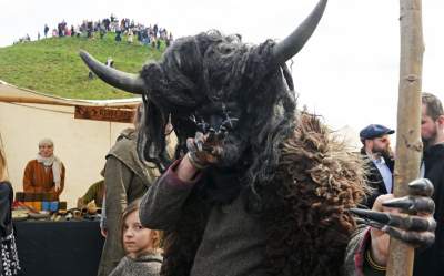 Super zabawa na kopcu Kraka. Rękawka to jeden z ulubionych festynów krakowian - zdjęcie 34