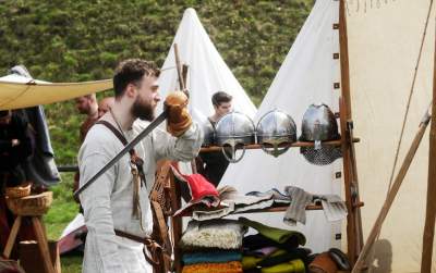 Super zabawa na kopcu Kraka. Rękawka to jeden z ulubionych festynów krakowian - zdjęcie 8