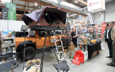 Prawie jak na targach zbrojeniowych, broni do wyboru i koloru - zdjęcie 14