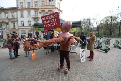 Zachęcali do udziału w wyborach, straszyli rządową ośmiornicą - zdjęcie 1