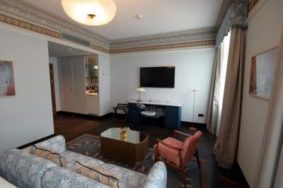 Był tu kościół, urząd celny, wytwórnia pierogów, a dziś... luksusowy hotel - zdjęcie 20